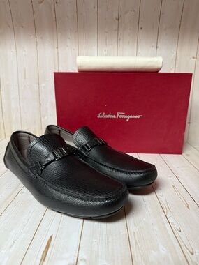 Salvatore Ferragamo Amer Leather Driving Shoe Loafers Black Sz 10E